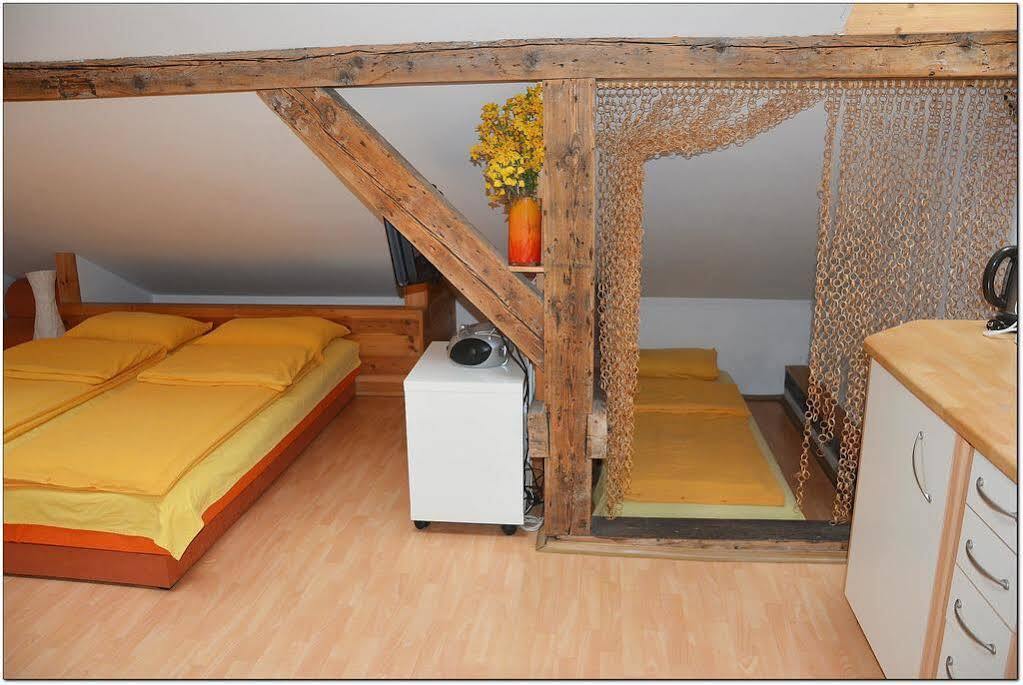 Apartmany Machek Prague Luaran gambar